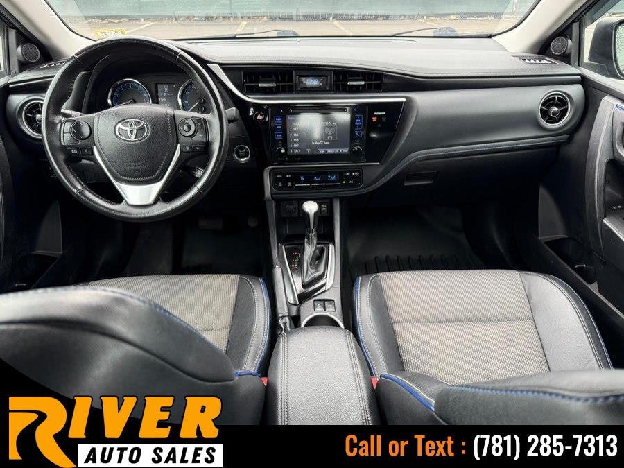 2017 Toyota Corolla SE - Photo 6