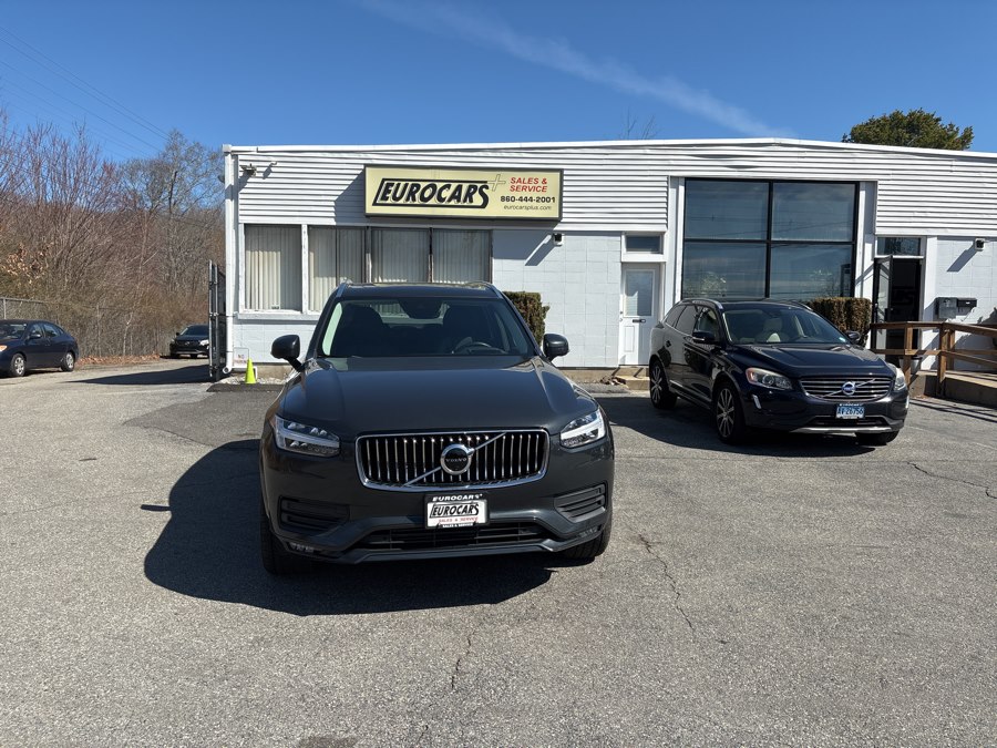 2021 Volvo XC90 T6 Momentum AWD's photo