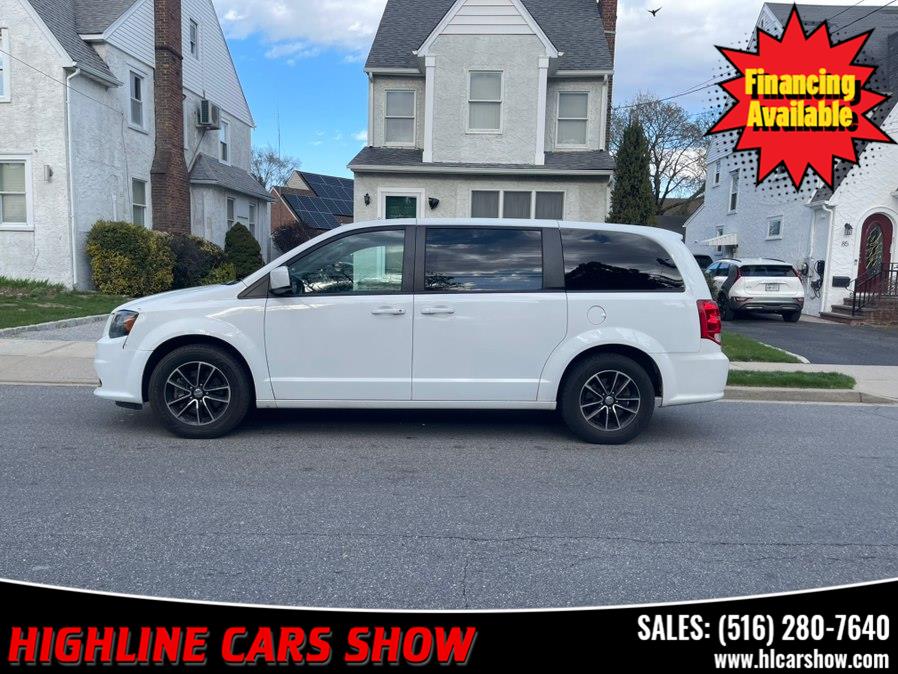 2018 Dodge Grand Caravan SXT's photo