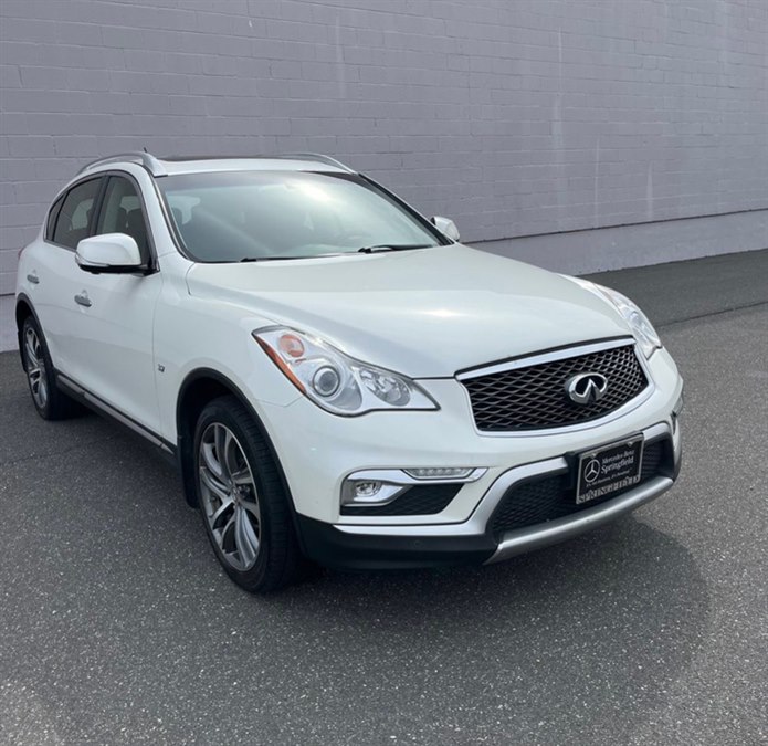 2017 INFINITI QX50 AWD's photo