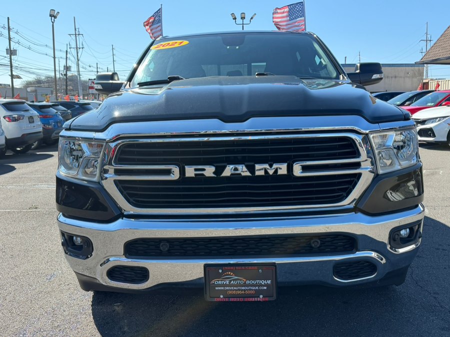 2021 RAM 1500 Big Horn/Lone Star 4x4 Crew Cab 5'7's photo