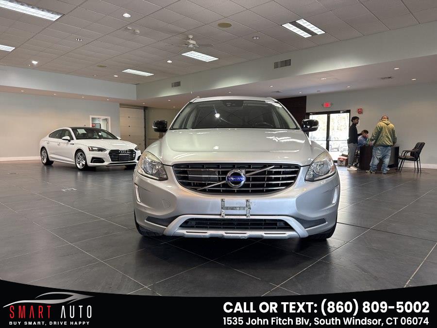 2017 Volvo XC60 T5 AWD Dynamic's photo