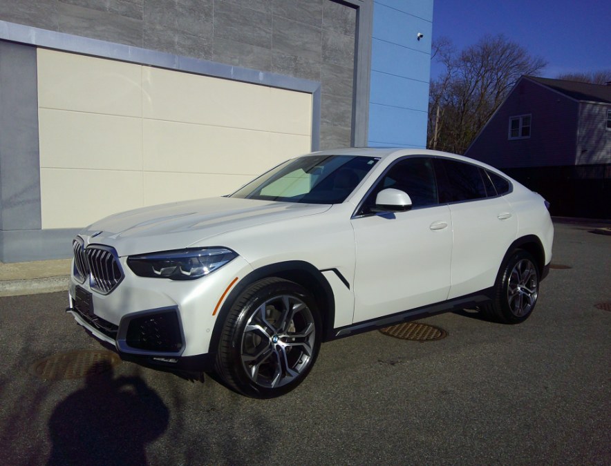 2020 BMW X6 xDrive40i's photo