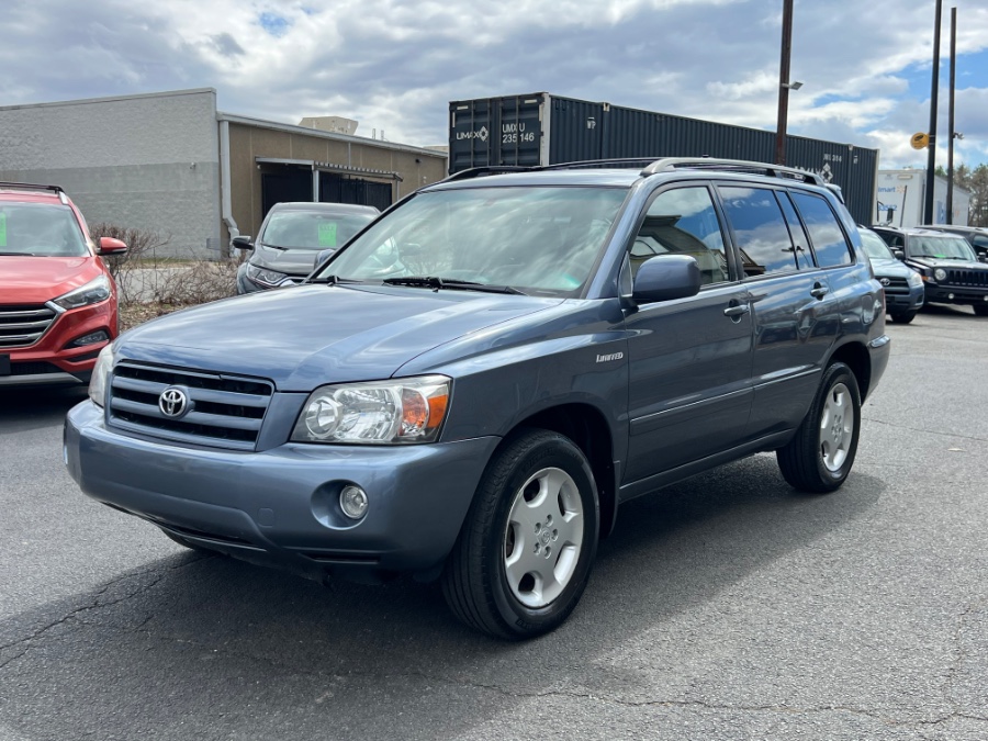 2005 Toyota Highlander Base