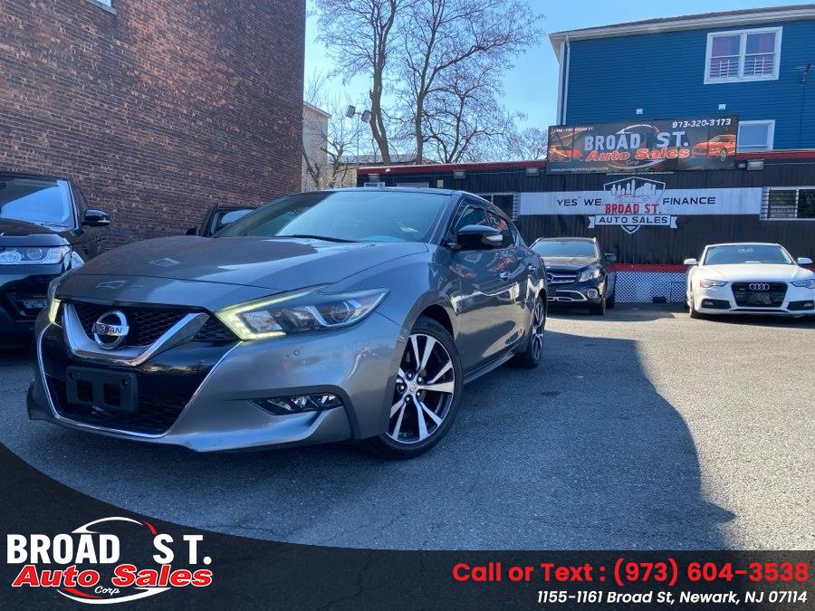 2017 Nissan Maxima 3.5 SV's photo