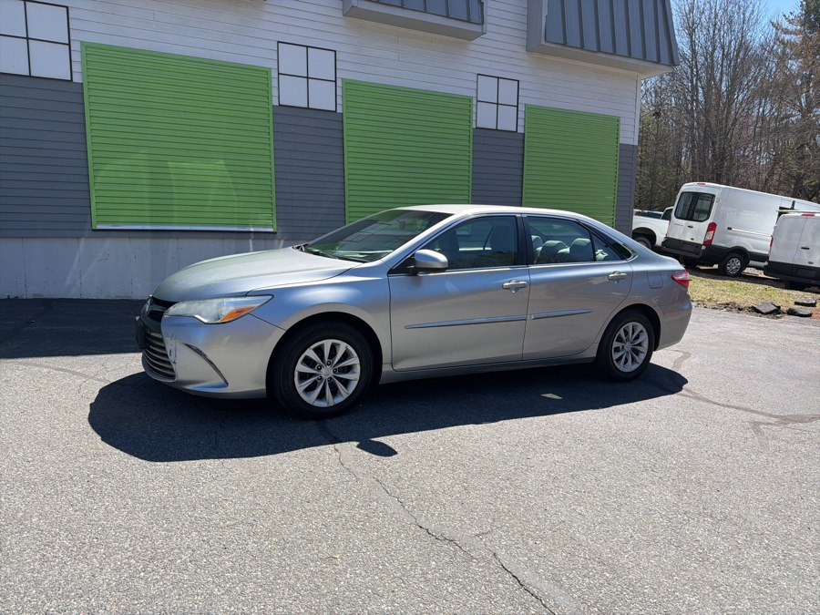 2015 Toyota Camry SE