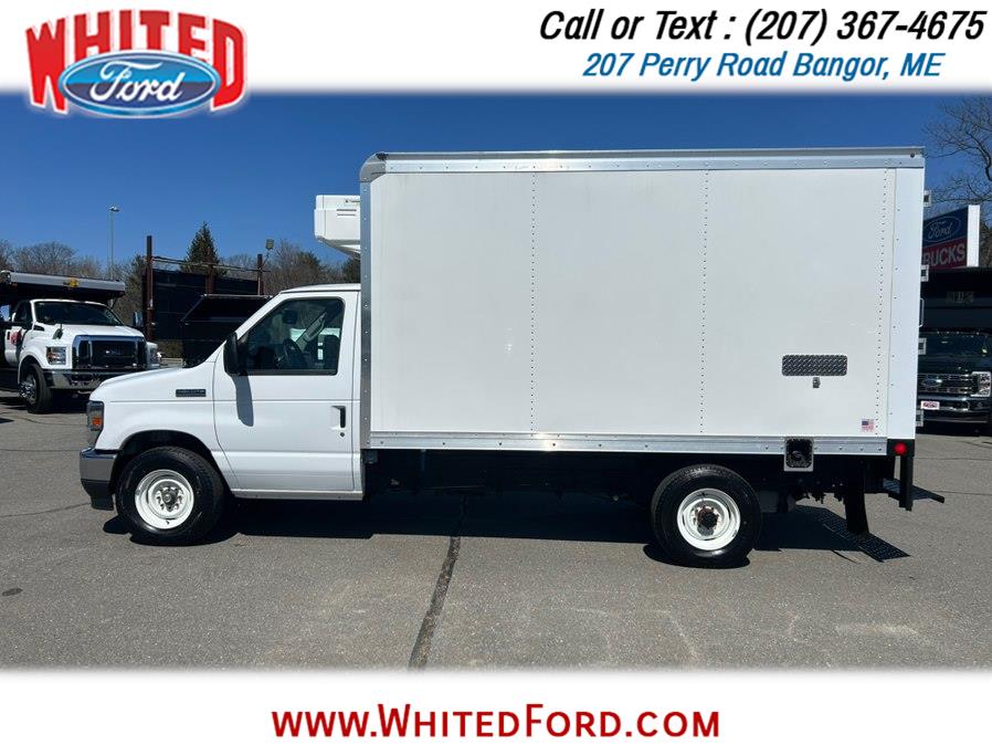 2025 Ford E-Series DRW E-350 Super Duty 158 in WB's photo