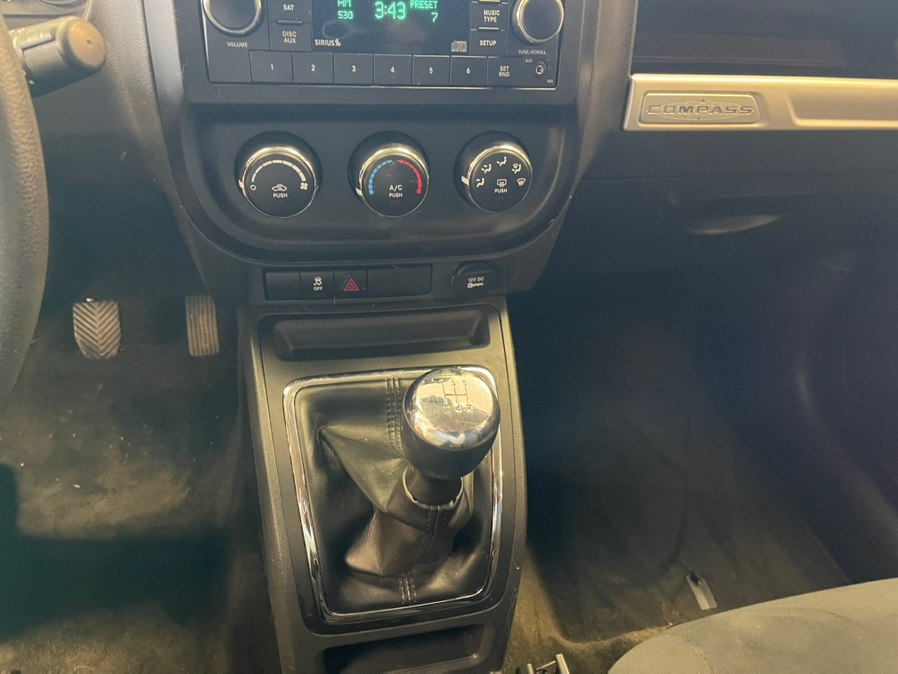 2016 Jeep Compass Sport - Photo 22