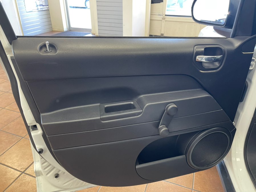 2016 Jeep Compass Sport - Photo 23