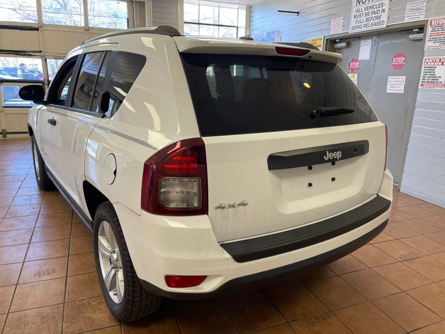2016 Jeep Compass Sport - Photo 10