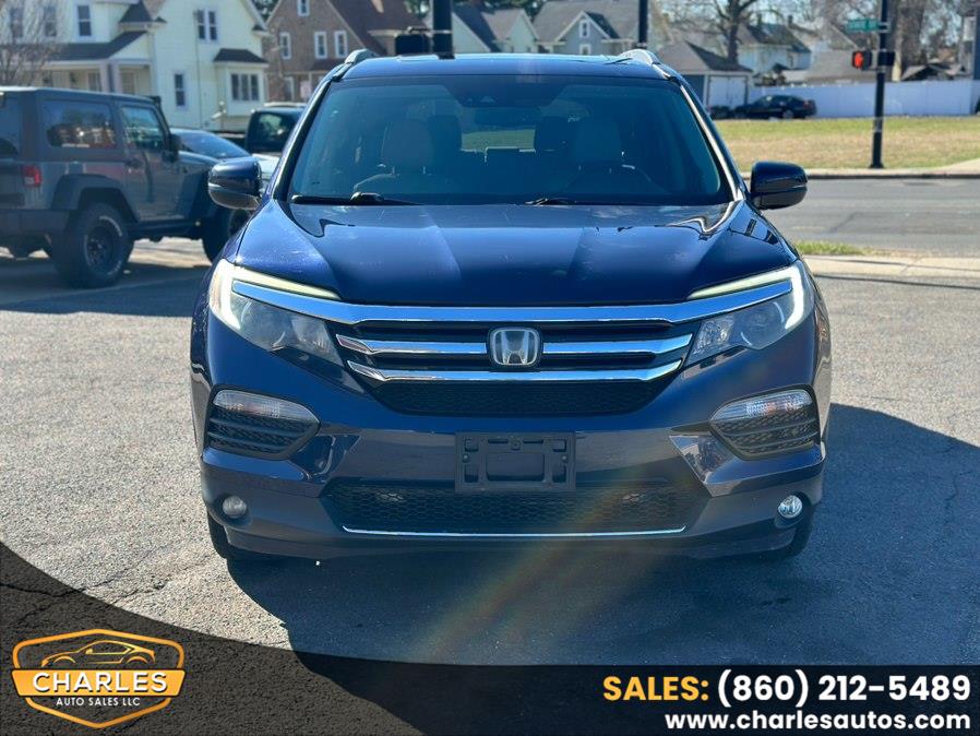 2016 Honda Pilot 4WD Elite's photo