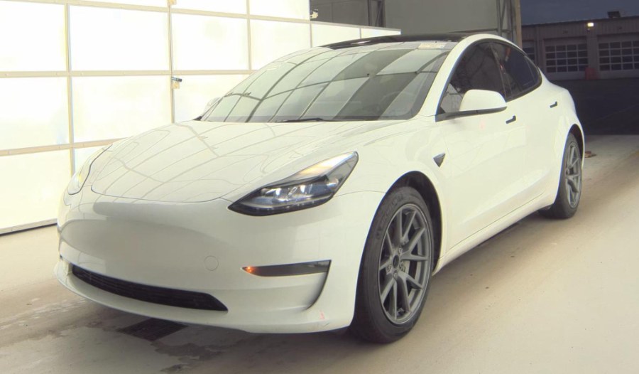 2023 Tesla Model 3 Base
