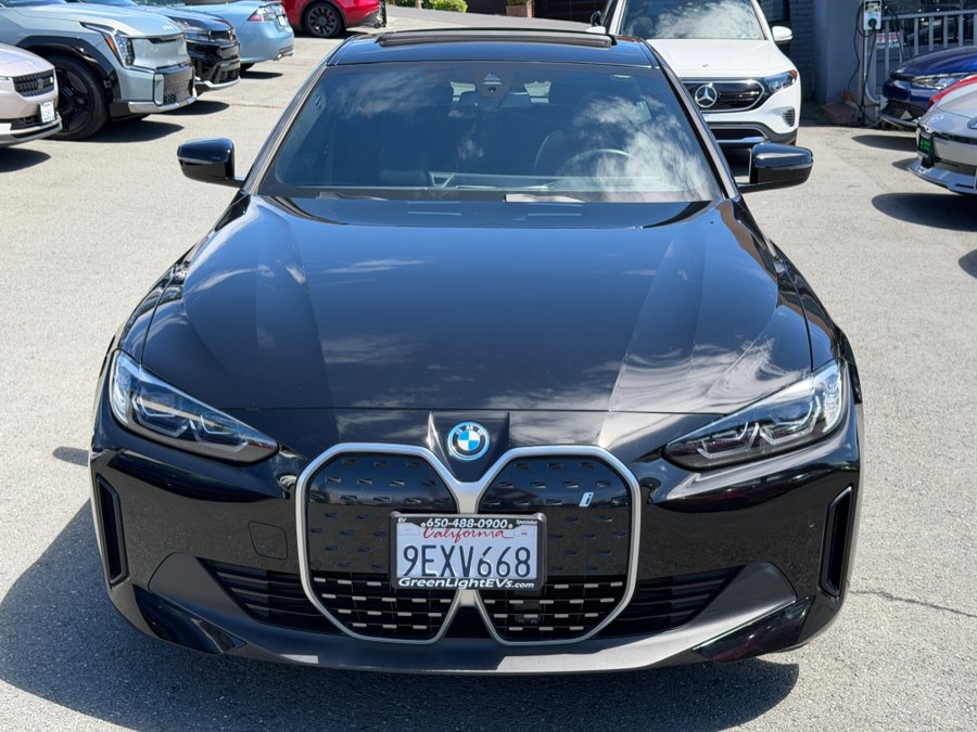 2022 BMW i4 eDrive40's photo
