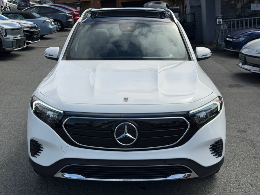 2023 Mercedes-Benz EQB EQB 300's photo