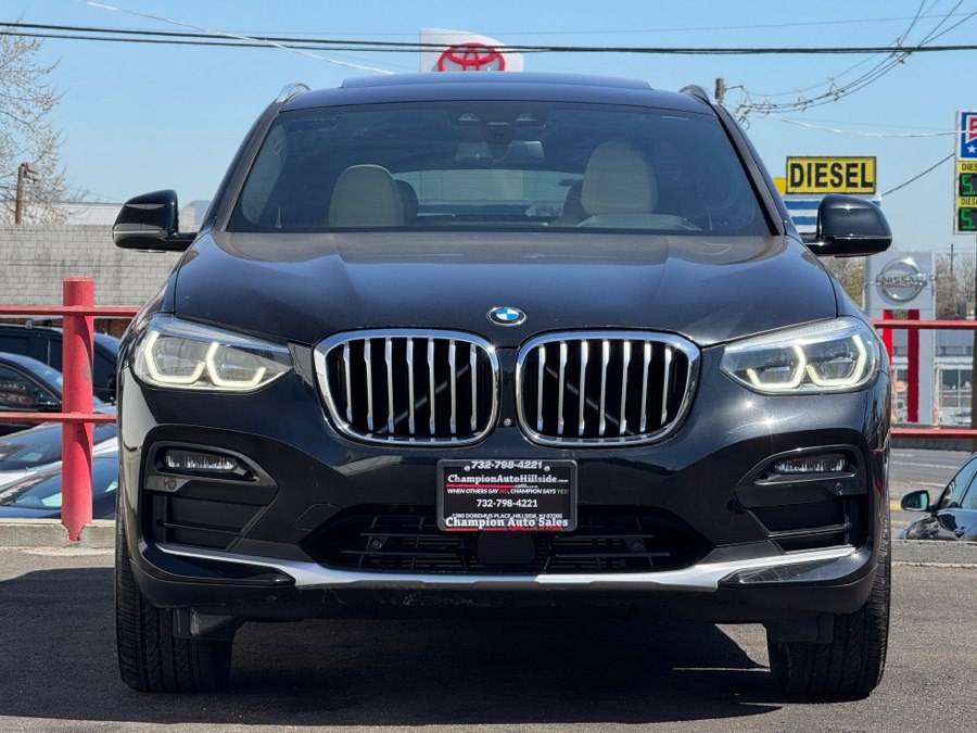 2020 BMW X4 xDrive30i's photo