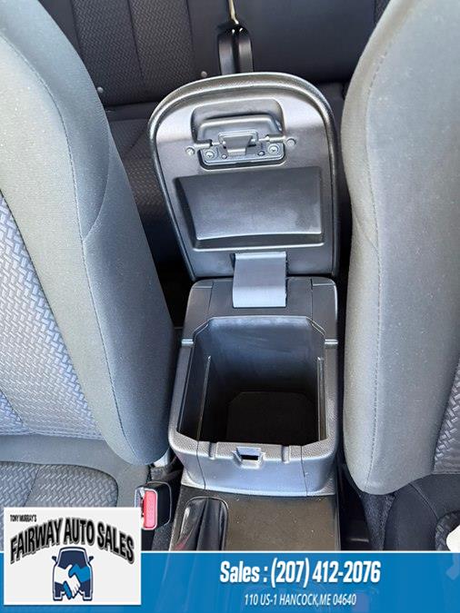 2024 Mitsubishi Eclipse Cross LE - Photo 24