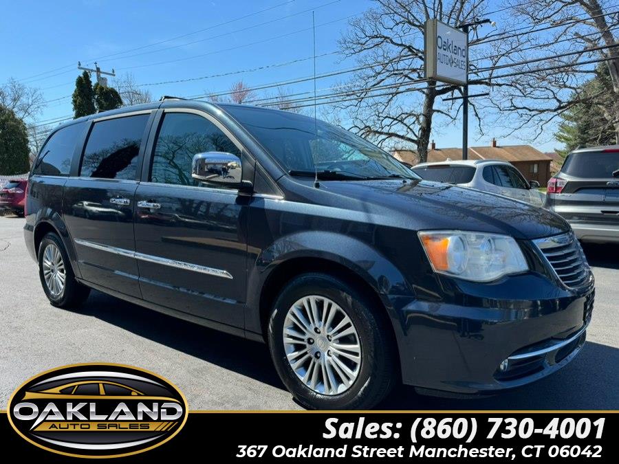 2013 Chrysler Town & Country