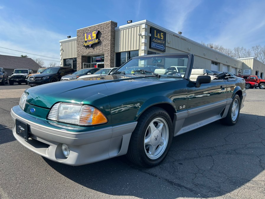 1992 Ford Mustang