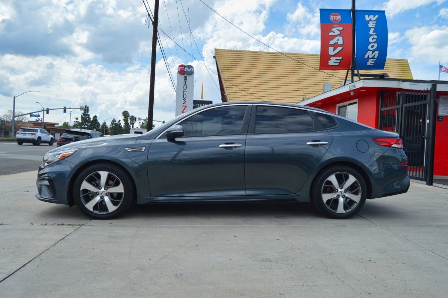 2019 Kia Optima S AT's photo