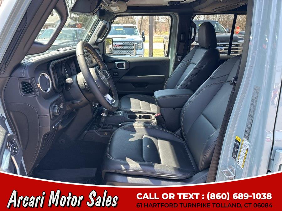 2024 Jeep Wrangler 4xe Sahara 4XE - Photo 14