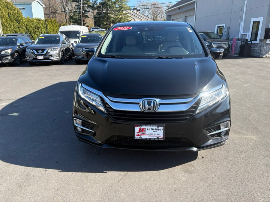 2018 Honda Odyssey Elite's photo