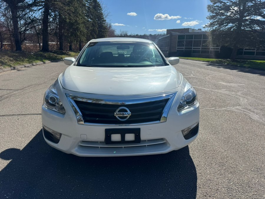 2014 Nissan Altima 2.5 S's photo
