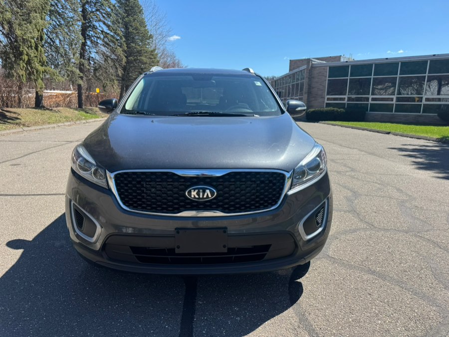 2017 Kia Sorento LX AT's photo