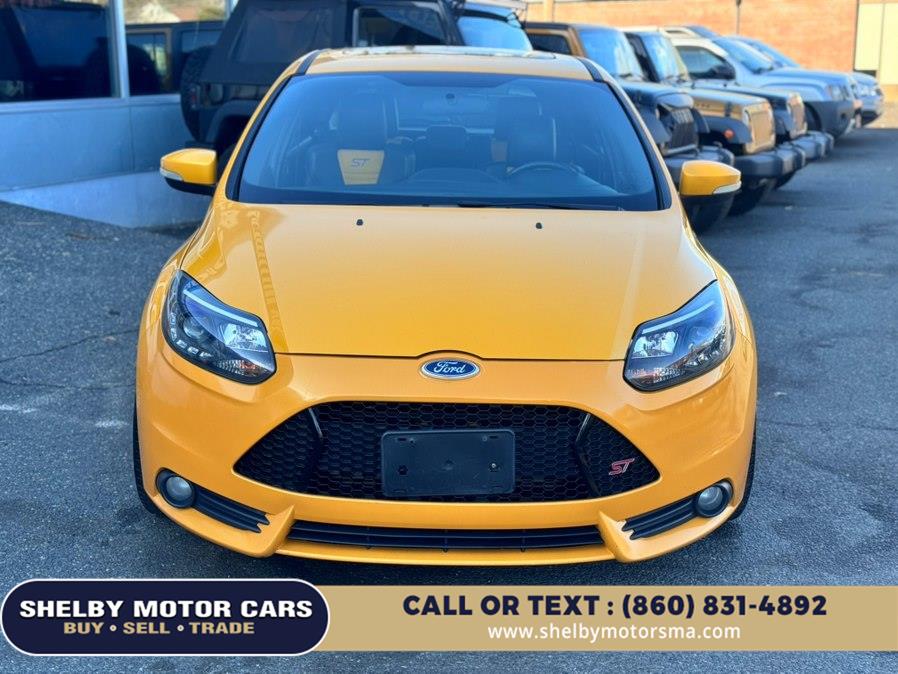 2013 Ford Focus 5 Door Hatch ST's photo