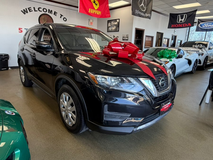 2018 Nissan Rogue S FWD's photo