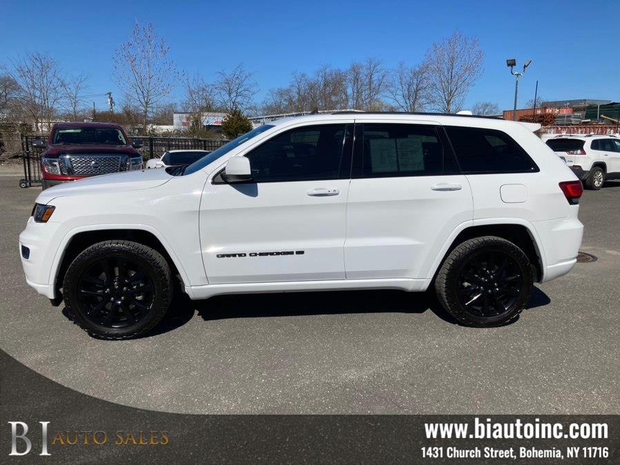 2022 Jeep Grand Cherokee Laredo X 4WD's photo