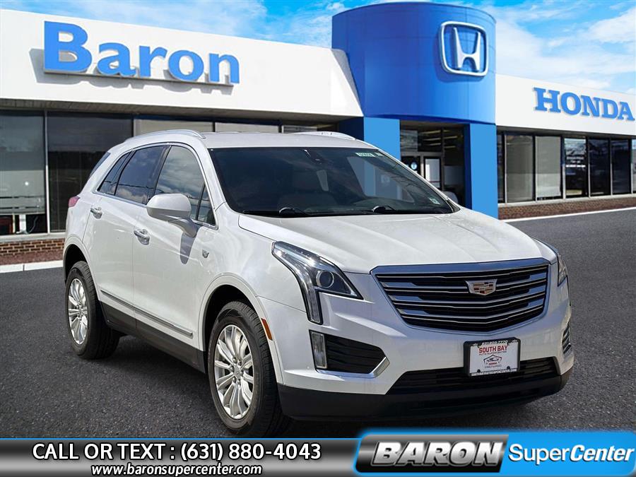 Used 2018 Cadillac Xt5 in Patchogue, New York | Baron Supercenter. Patchogue, New York