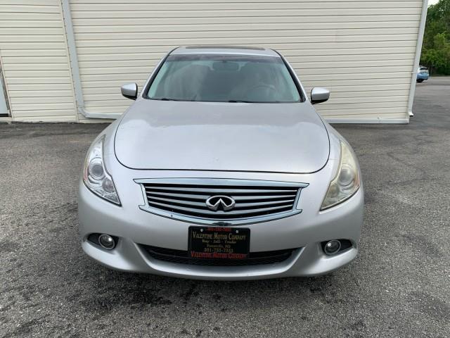 2010 INFINITI G's photo