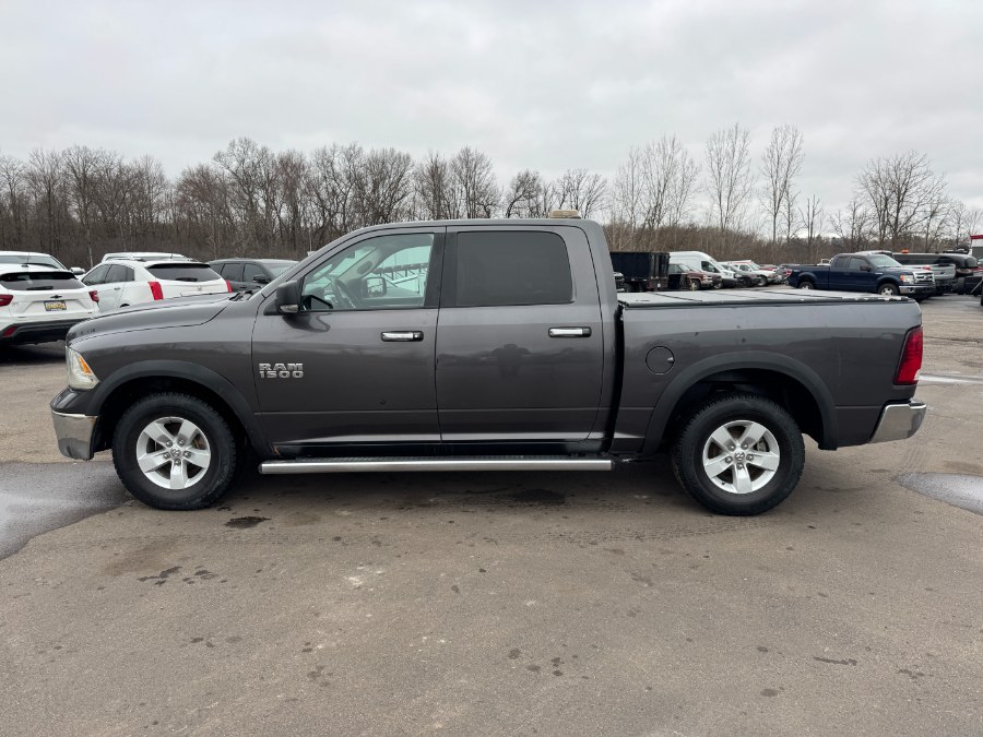 2017 RAM 1500 SLT Crew Cab 4x4 5'7" Box's photo