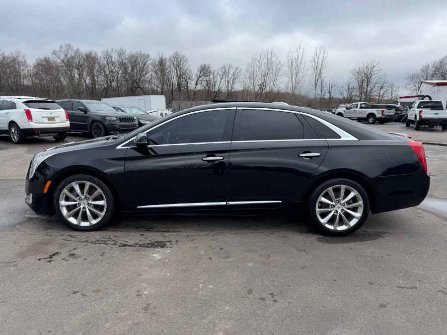2013 Cadillac XTS 3.6L FWD Luxury Collection's photo