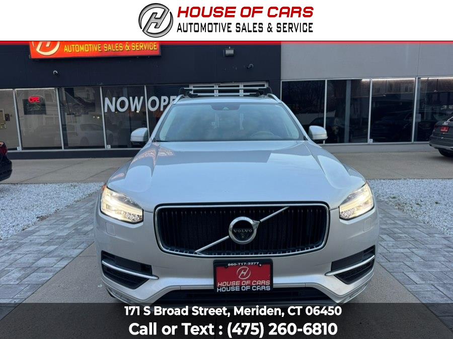 2016 Volvo XC90 T6 AWD Momentum's photo