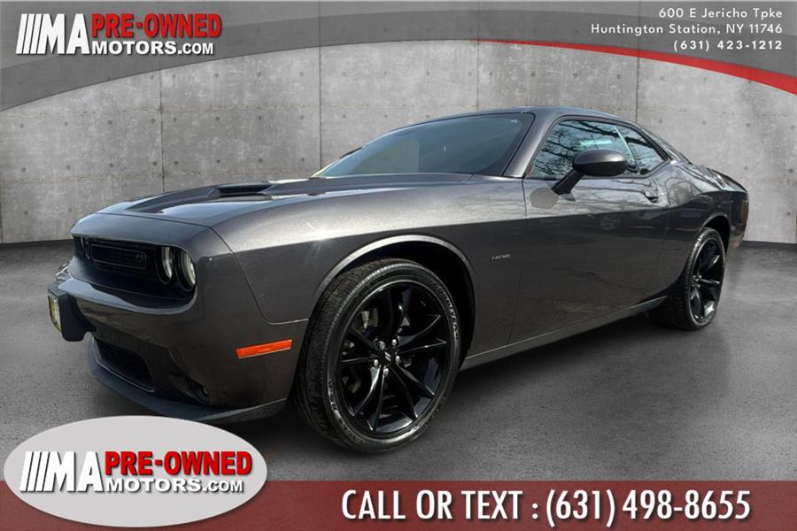 2018 Dodge Challenger R/T Plus's photo