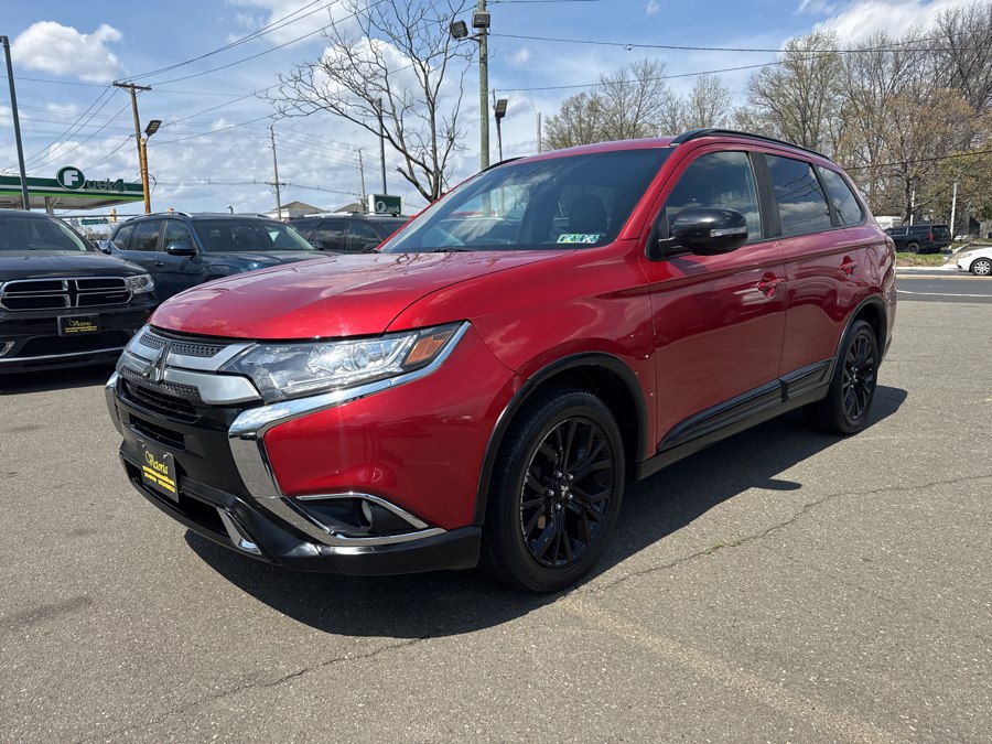 2019 Mitsubishi Outlander LE FWD's photo
