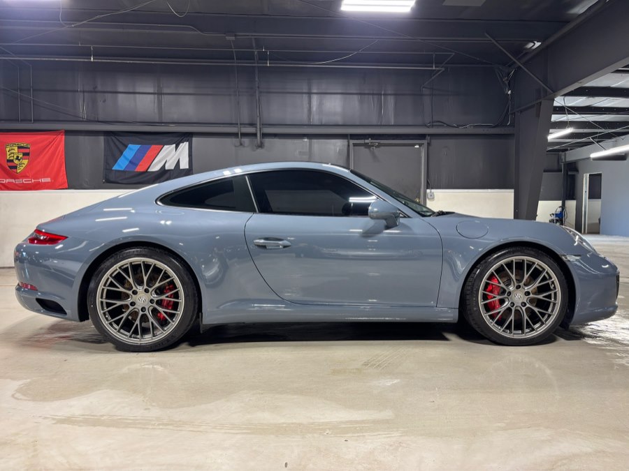 2017 Porsche 911 Carrera S