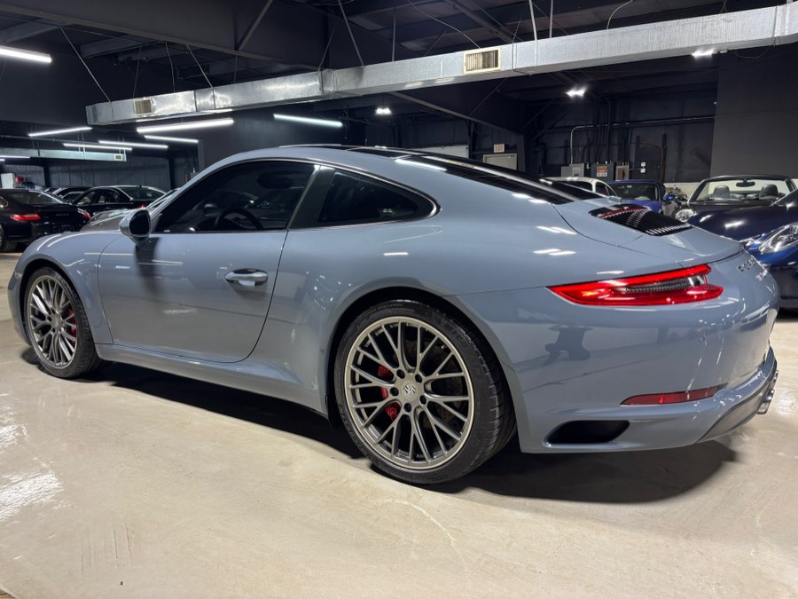 2018 Porsche 911