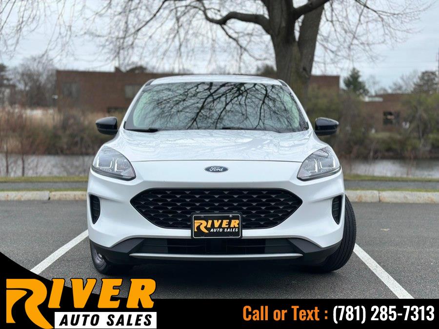 2020 Ford Escape SE Sport Hybrid AWD's photo