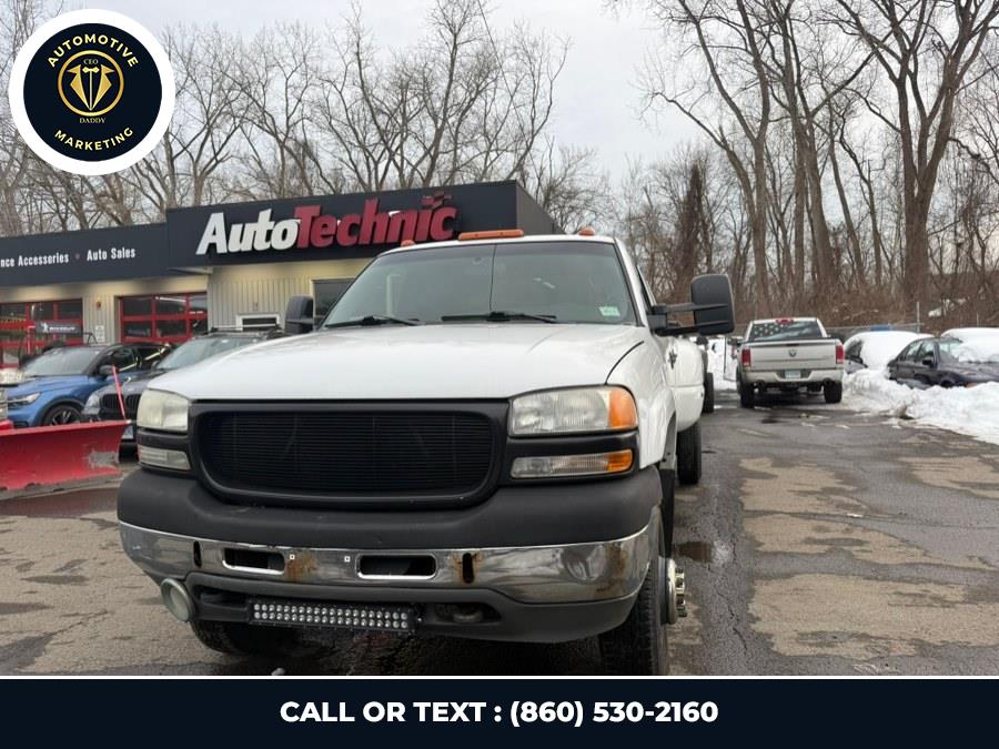 2002 GMC Sierra 4WD Crew Cab SLE's photo