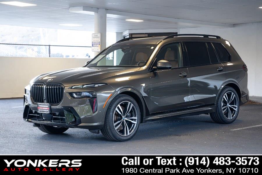 2023 BMW X7