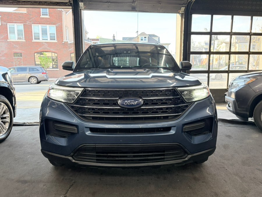 2020 Ford Explorer XLT 4WD's photo