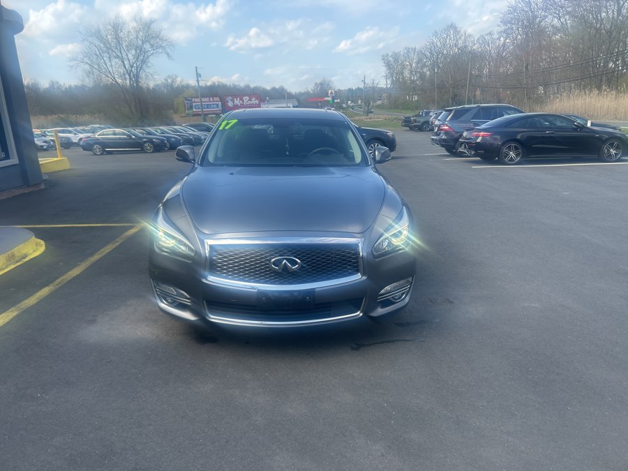 2017 INFINITI Q70 3.7 AWD's photo