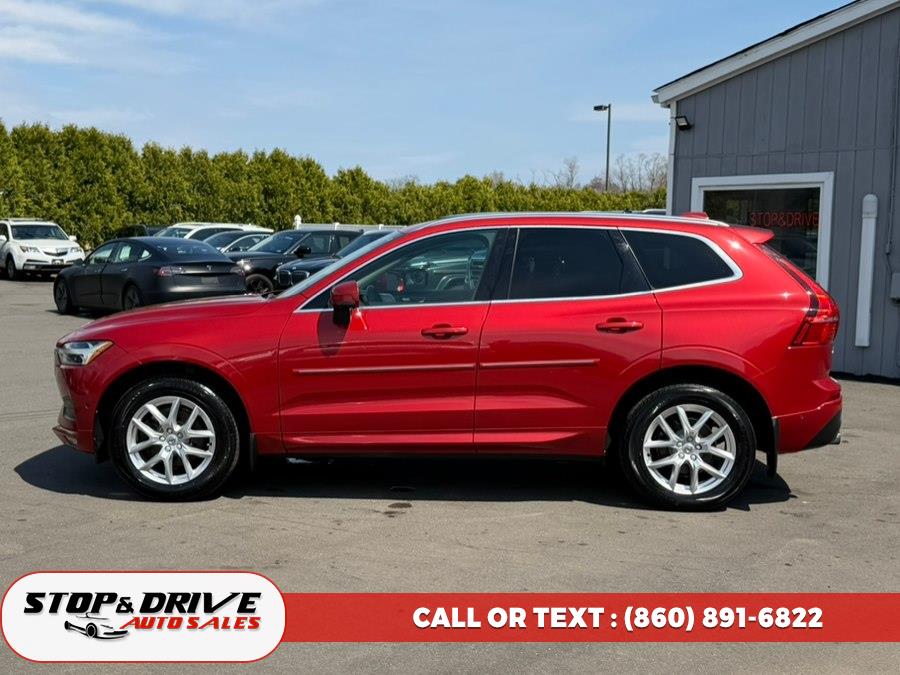 2018 Volvo XC60 T5 Momentum AWD's photo
