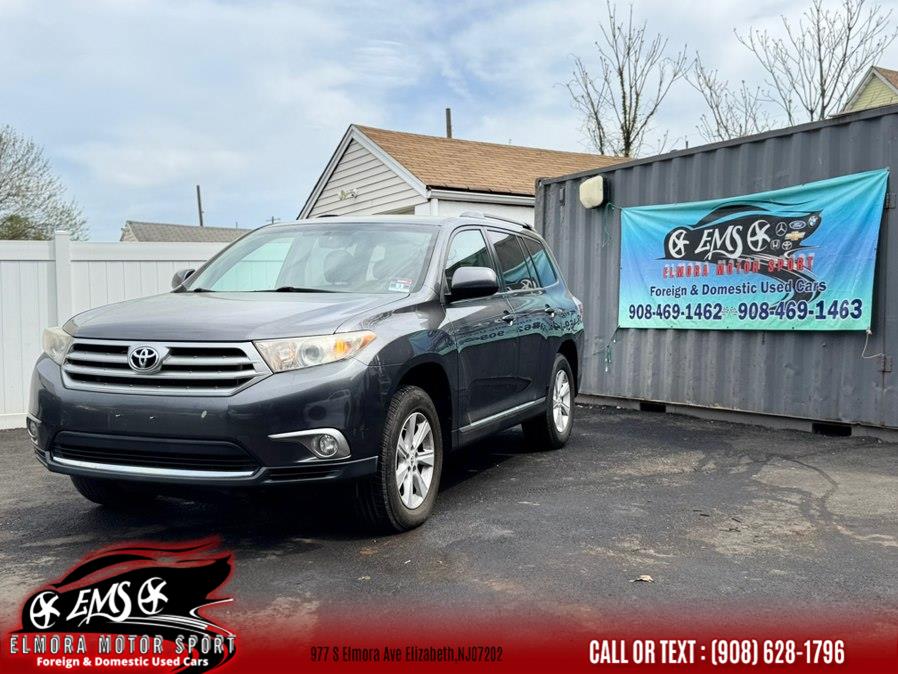 2011 Toyota Highlander SE