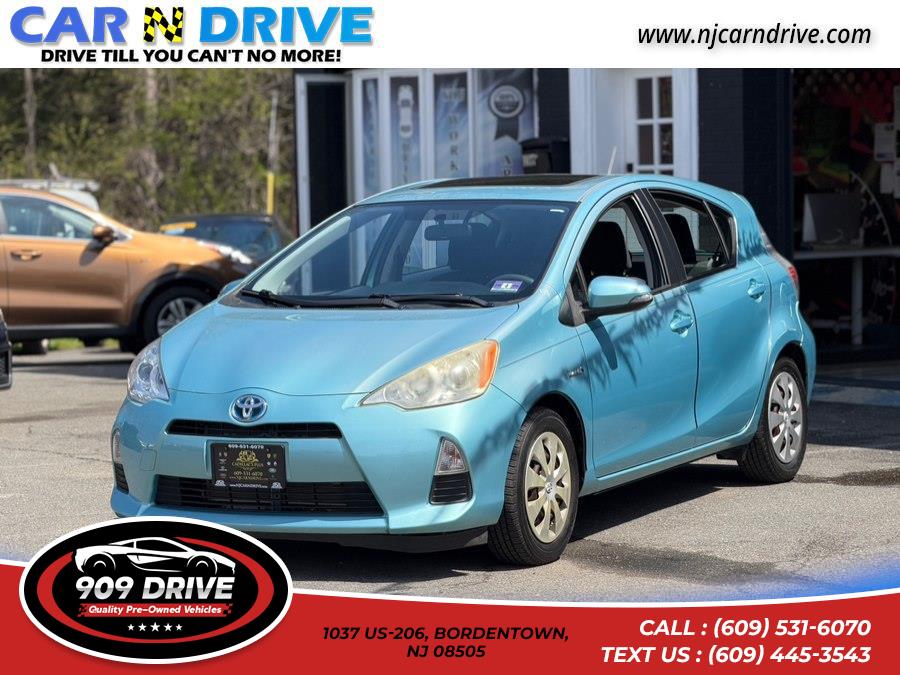 2013 Toyota Prius c Three