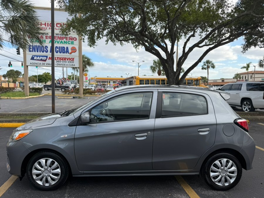 2022 Mitsubishi Mirage ES CVT's photo