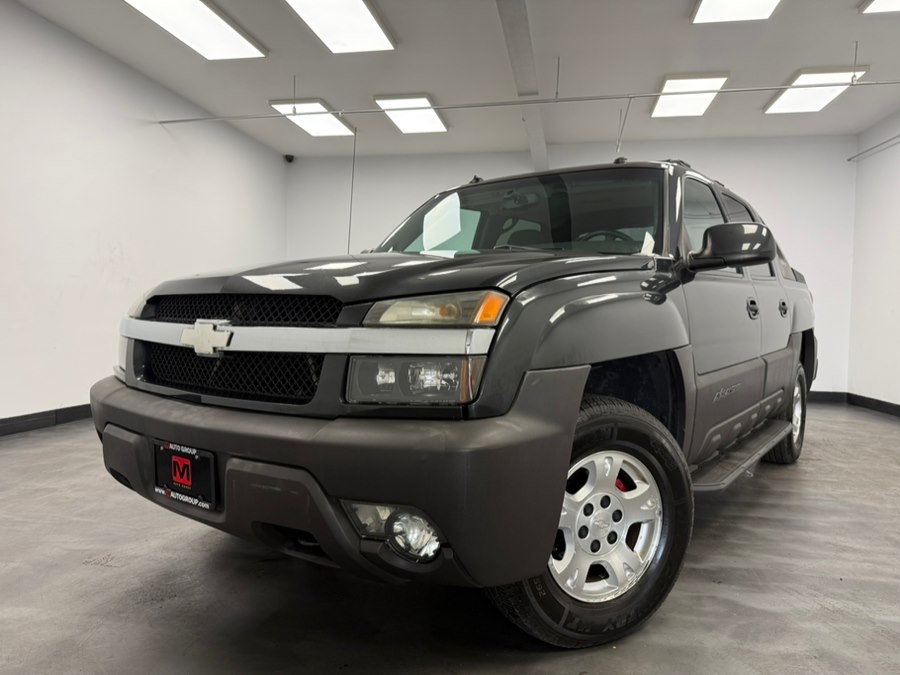 2003 Chevrolet Avalanche 4x4 1500 Series's photo