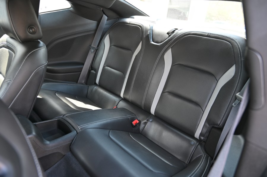 2022 Chevrolet Camaro 2LT - Photo 13